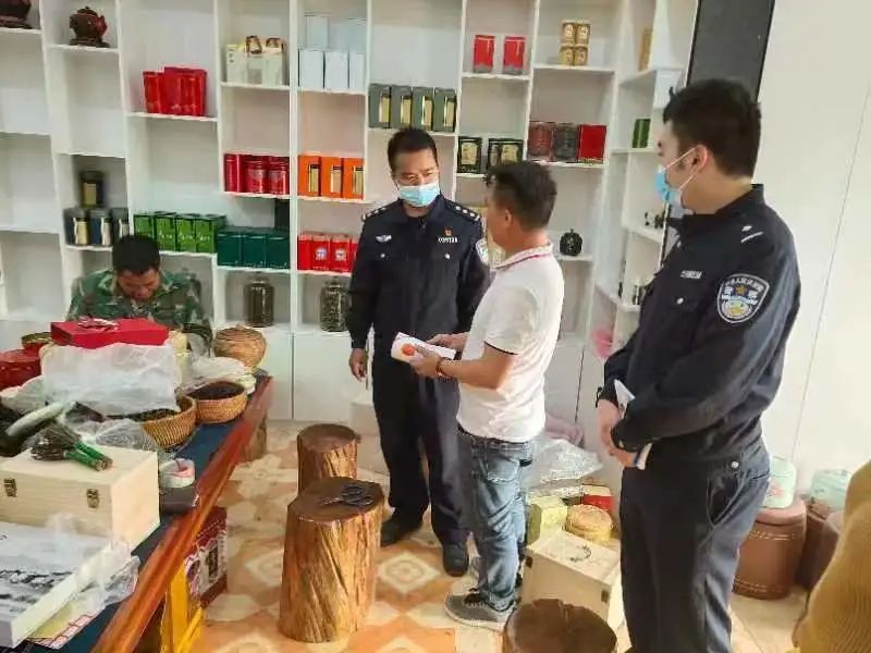 及时调解经济纠纷.jpg