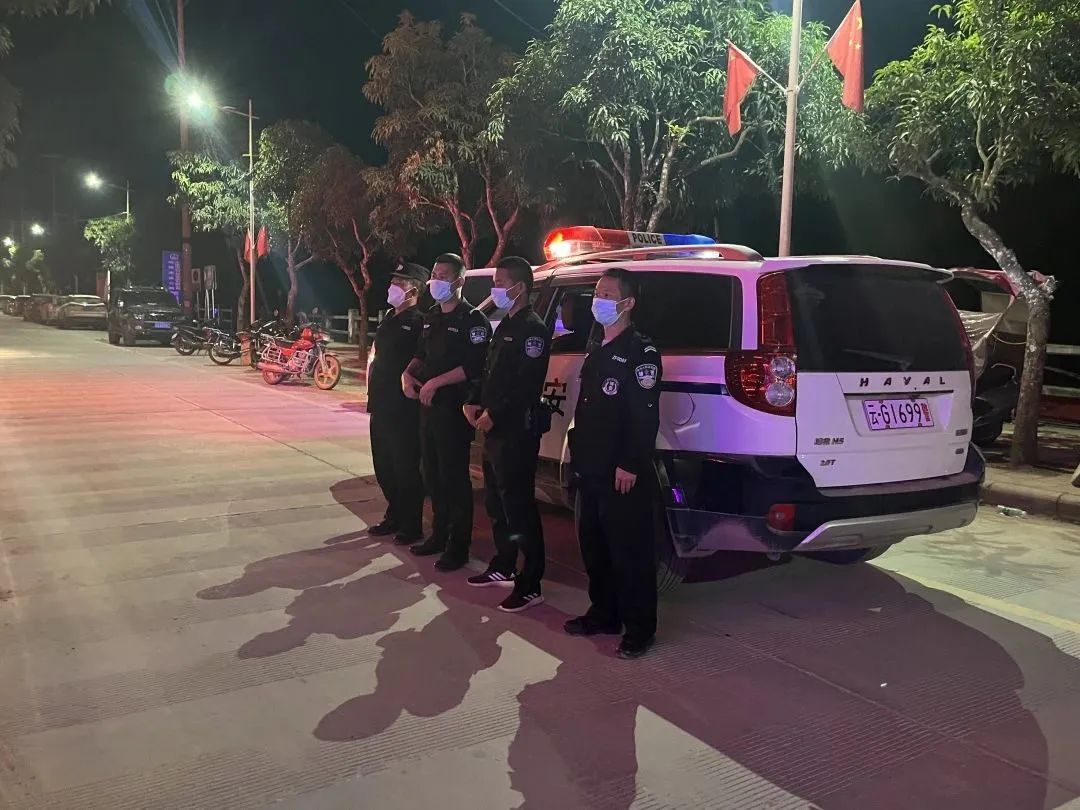 出警.jpg