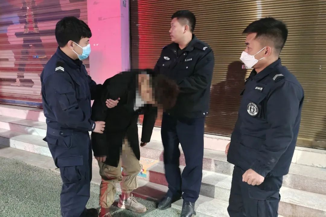救助男子1.jpg