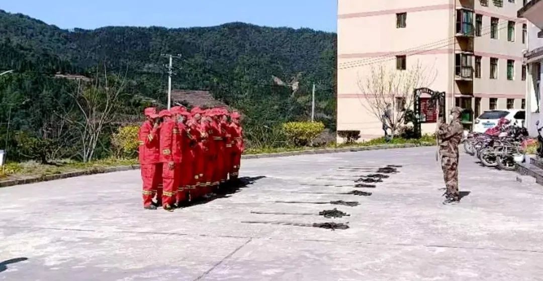 森林防火演练1.jpg